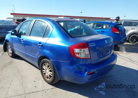 2013 Suzuki Sx4 Le/Le Popular z USA, uszkodzony, nr VIN JS2YC5A37D6100542